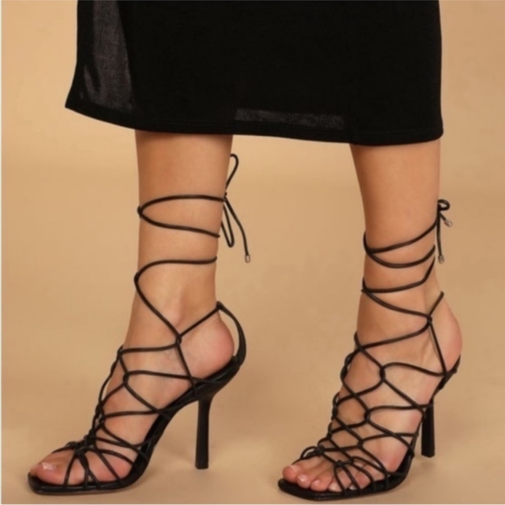 SCHUTZ Black Lace-Up Heels